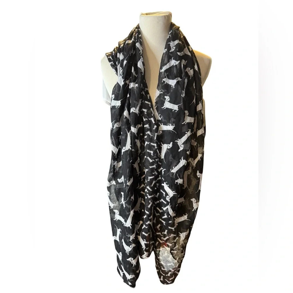 Daschound Print Scarf Long Black White